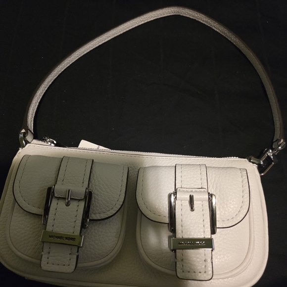 Michael Kors White Shoulder Bag with Buckle Detail - Picture 3 of 7